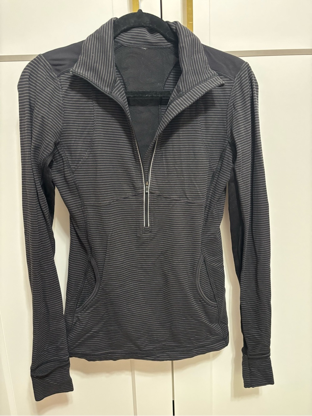 Lululemon pullover